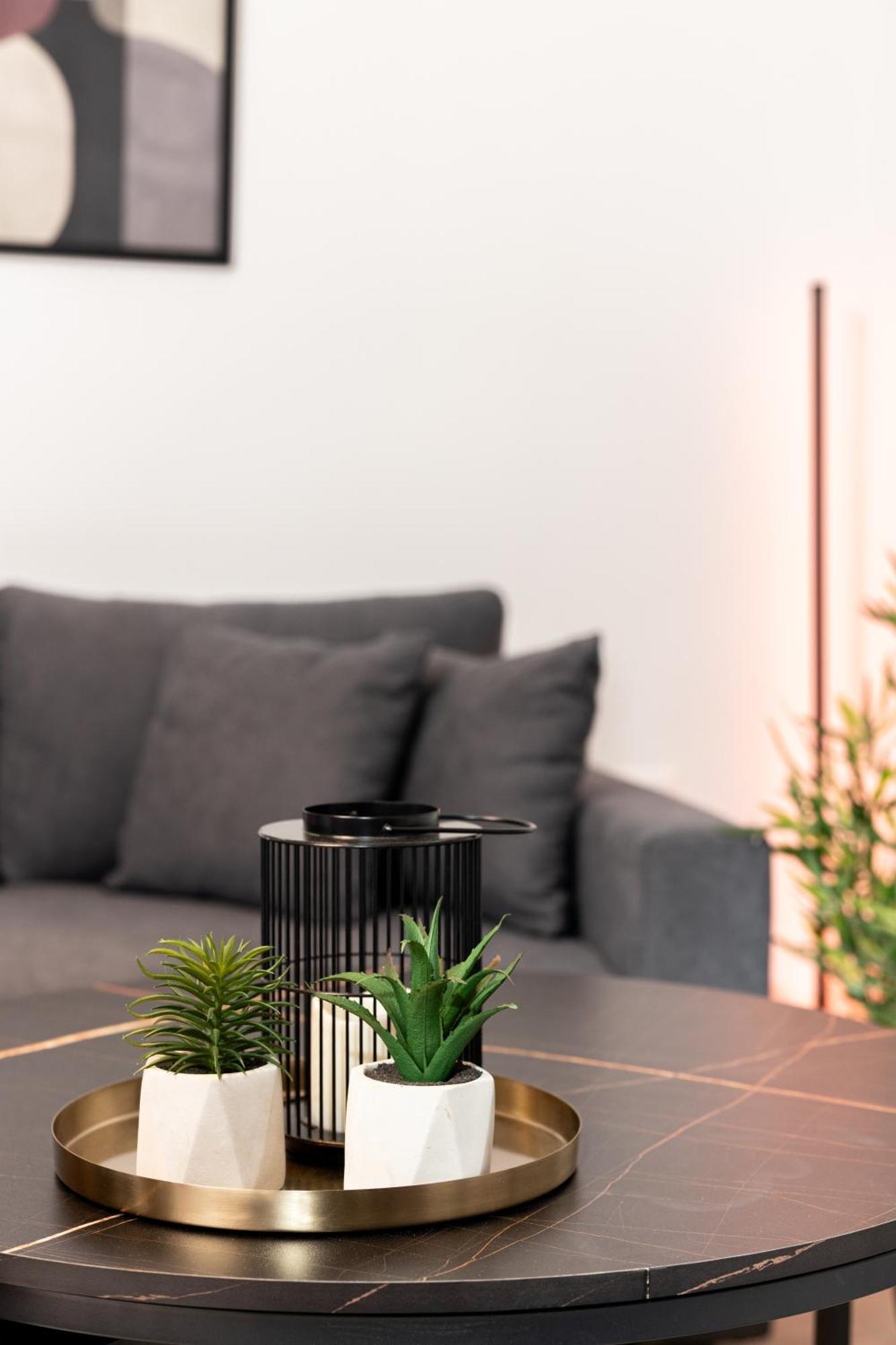 Velvet Luxury Apartments In The City Center By Binobi! Tesalonika Bagian luar foto