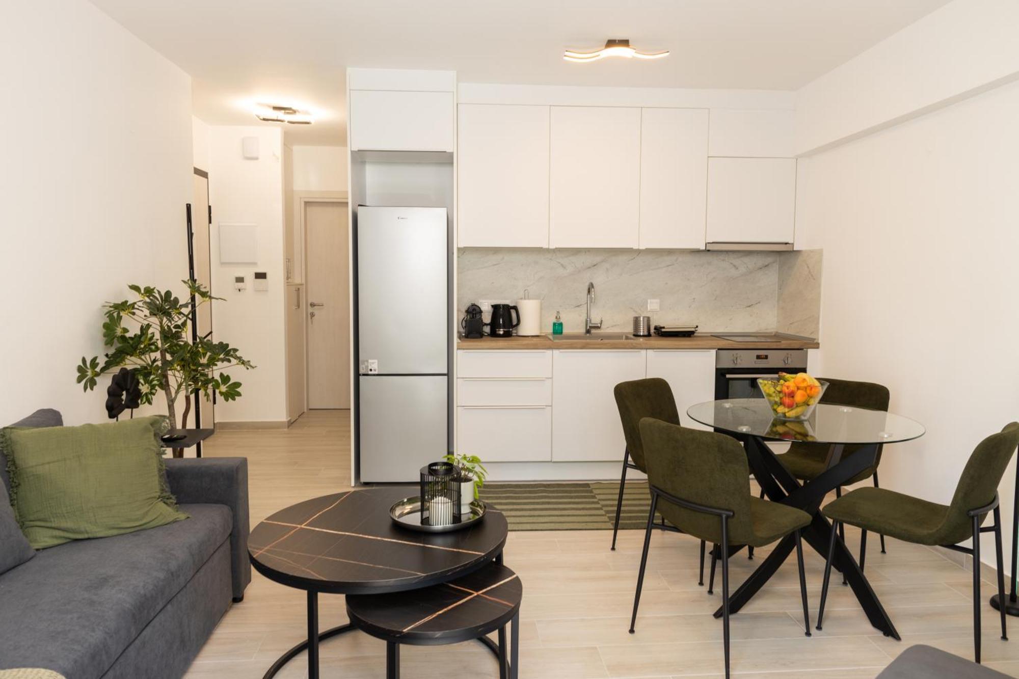Velvet Luxury Apartments In The City Center By Binobi! Tesalonika Bagian luar foto